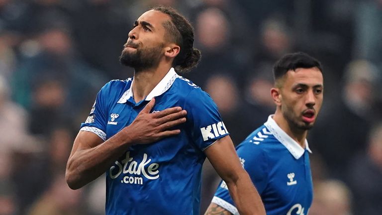 Dominic Calvert-Lewin: Newcastle in transfer talks to sign Everton striker | Transfer Centre News