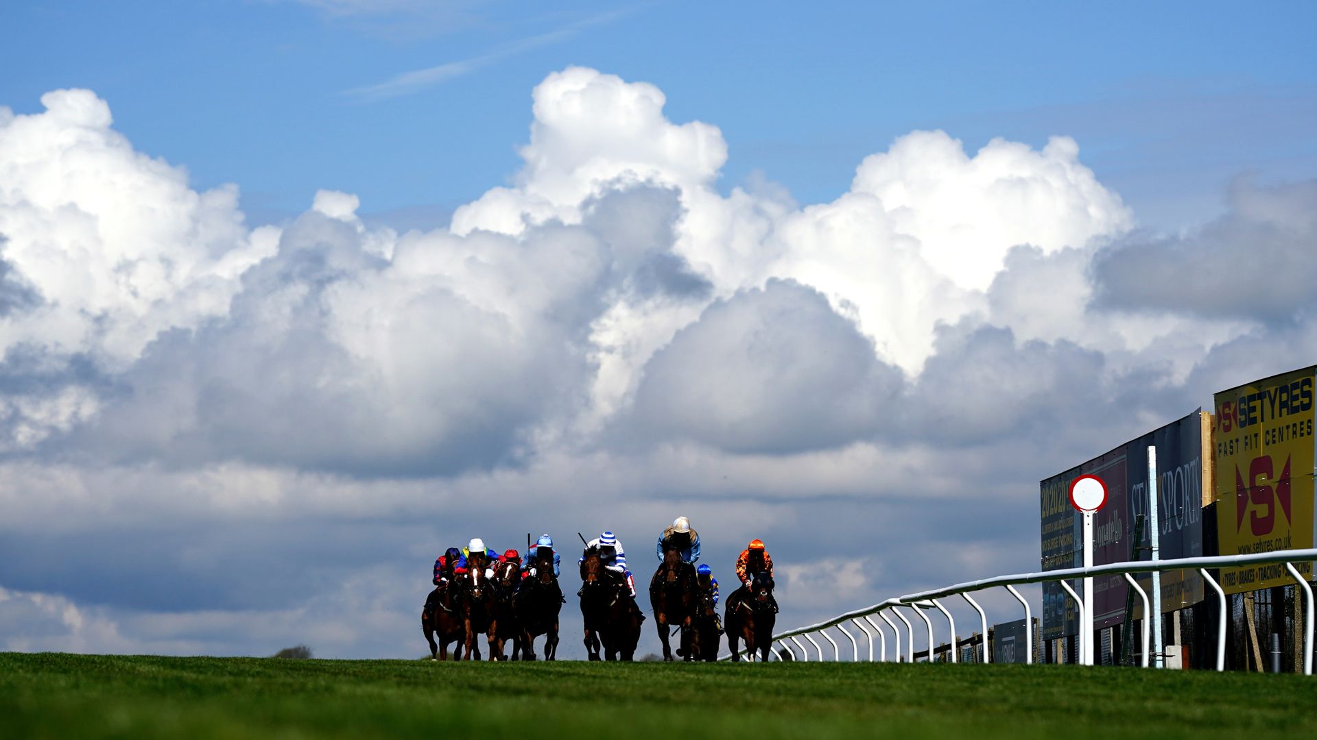 Today on Sky Sports Racing: Voodoo Ray and Conquest Of Power clash at Brighton | Racing News