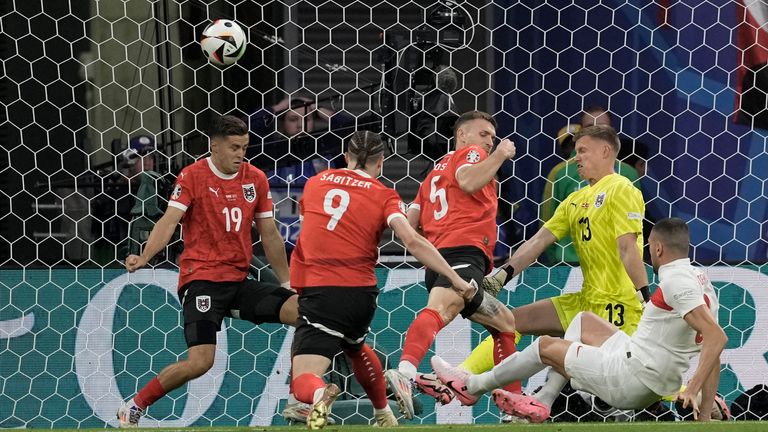 Austria 1 – 2 Turkey