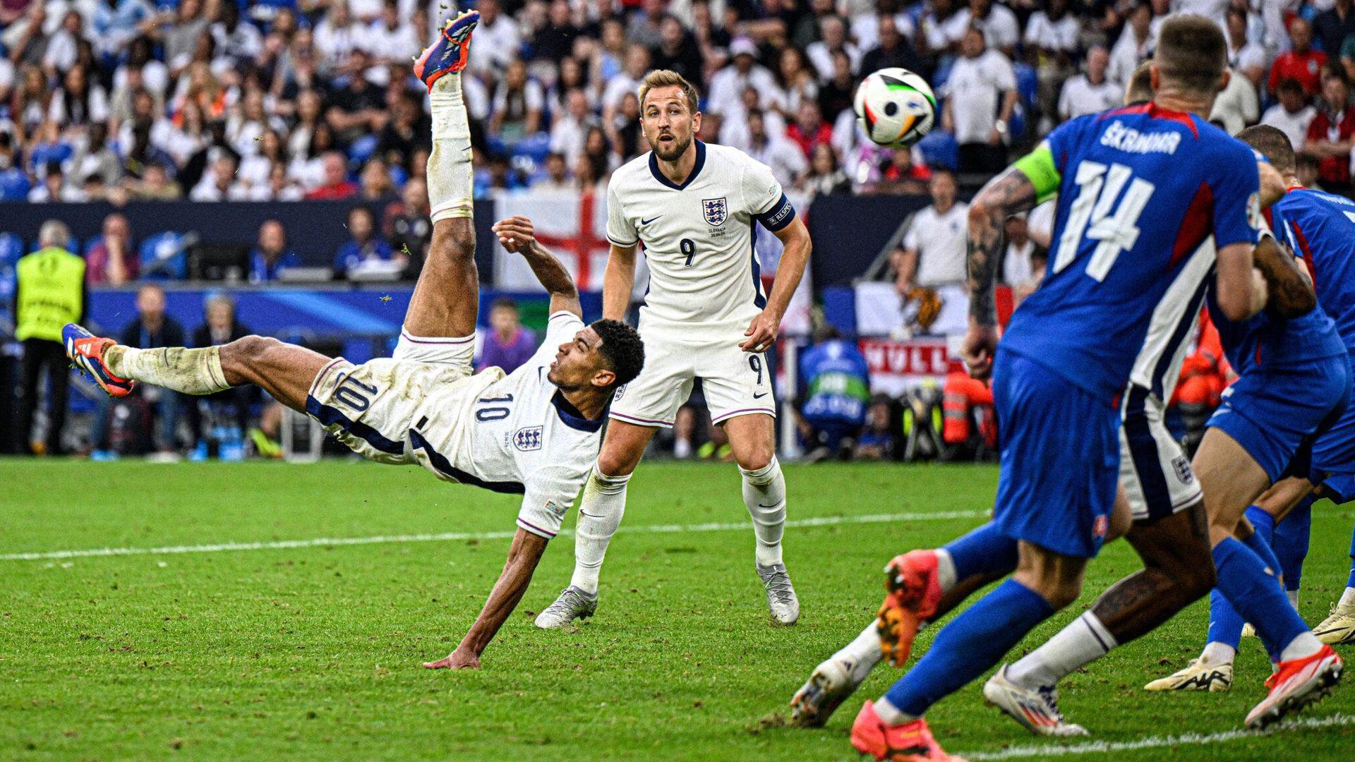 Jude Bellingham: England midfielder ‘felt like Cristiano Ronaldo’ after scoring bicycle kick against Slovakia | Football News