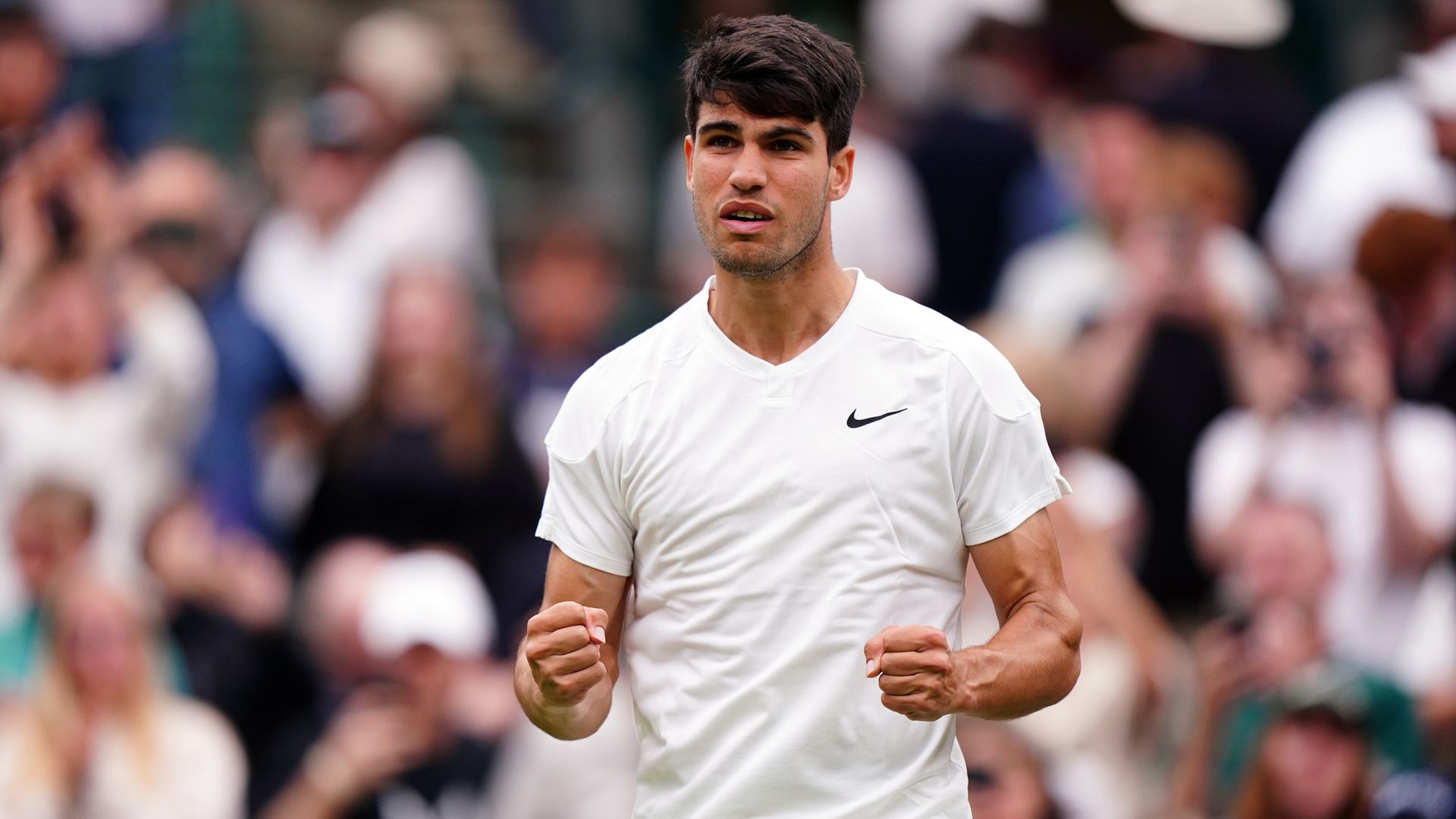 Wimbledon: Carlos Alcaraz makes shaky start against unseeded Australian Aleksandar Vukic | Tennis News